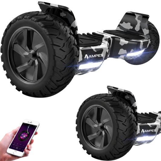 Hoverboard todoterreno 8,5 pulgadas Camuflaje – vista elevada en tres cuartos, detalle del neumático y móvil con música